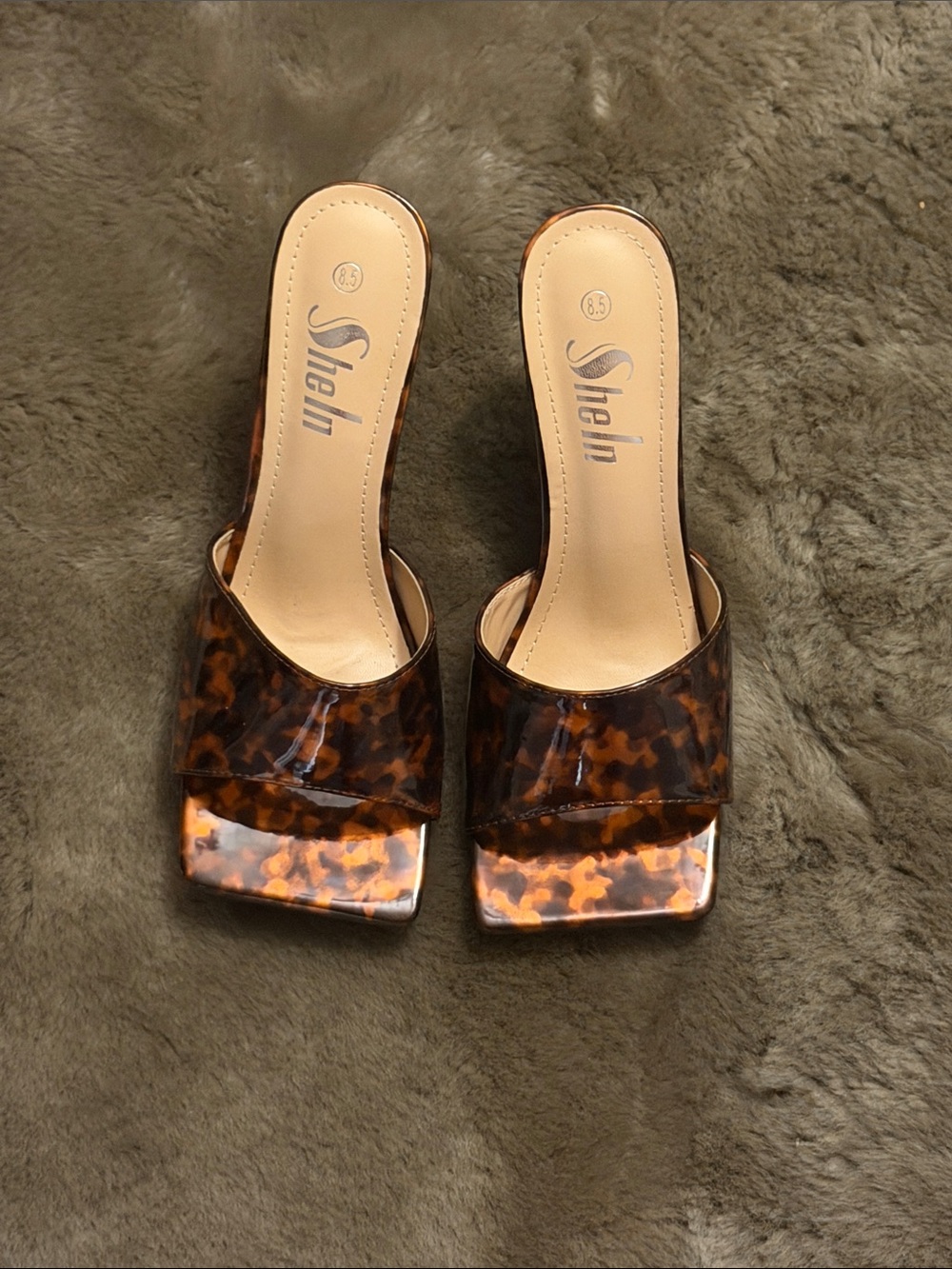 Tortoiseshell Slide Sandals in Brown